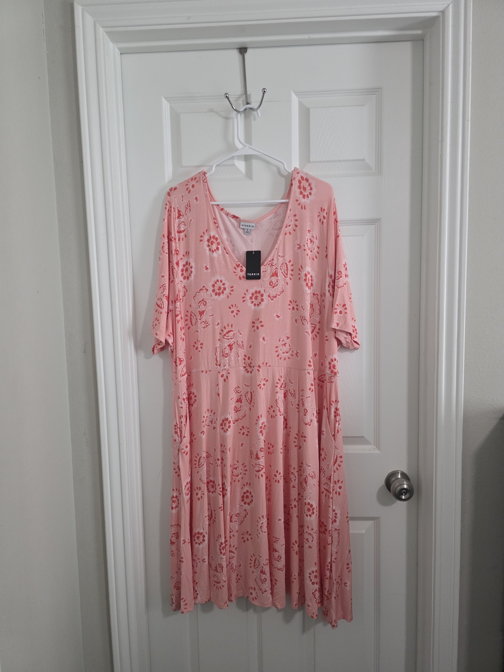 torrid Pink Floral Cutout V-Neck Midi Dress